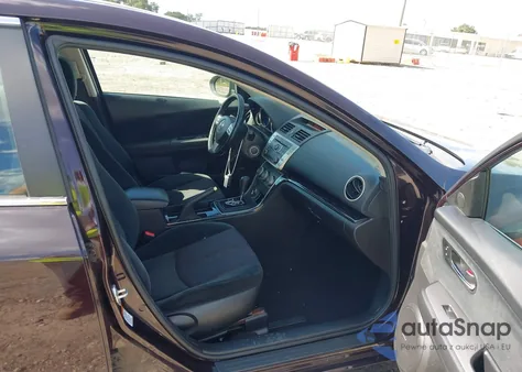 2009 Mazda Mazda6 I Touring из США, поврежденный, VIN 1YVHP82A495M26108